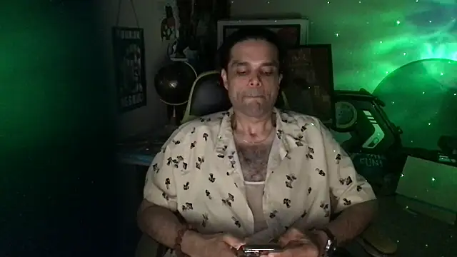 Chatroom XXX en direct de KungFuPanda001
