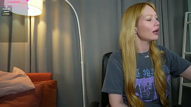 _Mila_Luna_'s Live XXX Chat