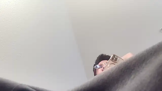 SebastianReiss Show in webcam