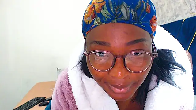 veronica1xxxn Live XXX chat
