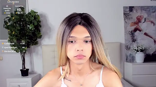 Show de MadonnaRossi na webcam