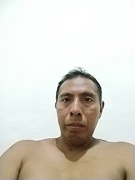Pokazy przed kamerką – desnudo_Sexoxo