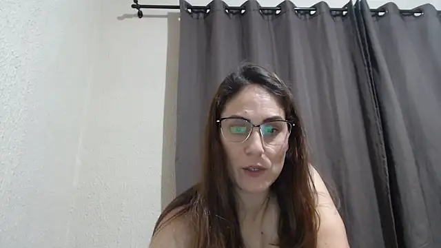 Show de Maya388 na webcam