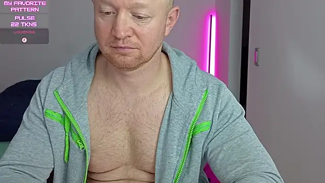 kevintyler69's Webcam Show
