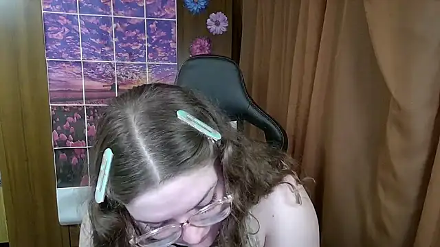 Teasing_Dora Live XXX-chat