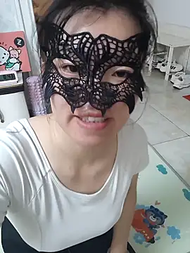 XXX chat uživo modela YoYo_6434