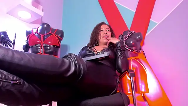 Czat XXX na żywo – ArhyFoxx1