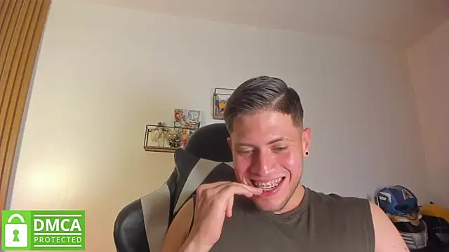 Chatroom XXX en direct de SebastianMaximoff_