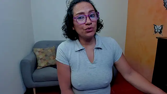 scarlet_wet's Live XXX Chat