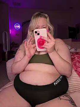 PiggyRose's Webcam Show
