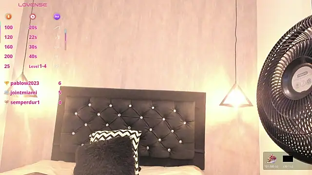 Chat XXX Live isa_cute_1
