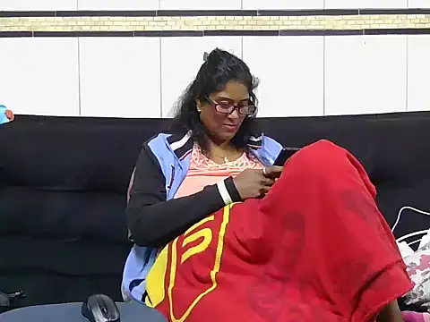 Chat XXX en directo de xIndianPlumx