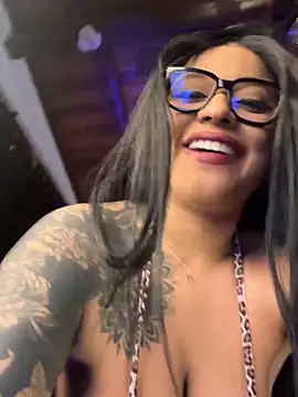 monroe_777's Live XXX Chat
