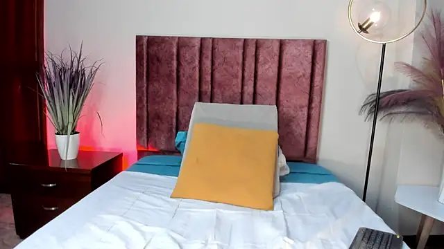 XXX chat uživo modela AnnaDenver