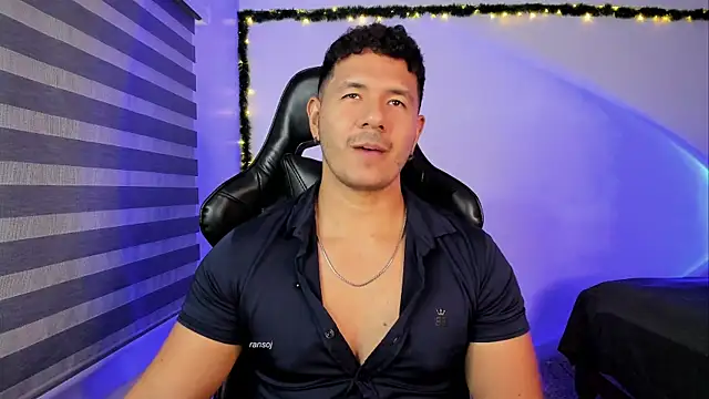 XXX chat uživo modela ransoj