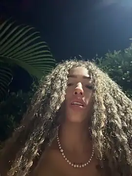 roxyrougee's Live XXX Chat