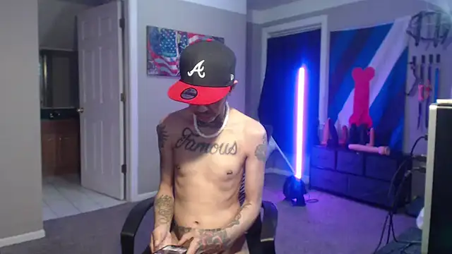 Michigan9000 Live XXX-Chat