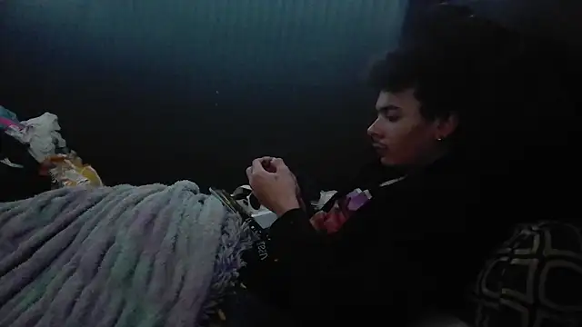 spooky425hd élő XXX-chatje