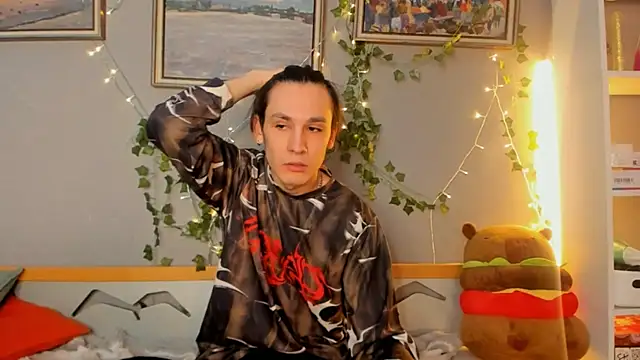 Chat +18 de SolarFringe ao vivo