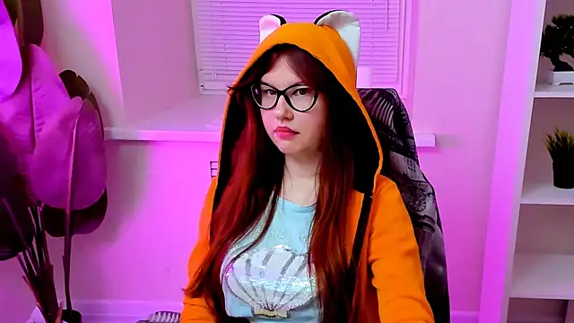 CarolGiggly's Live XXX Chat