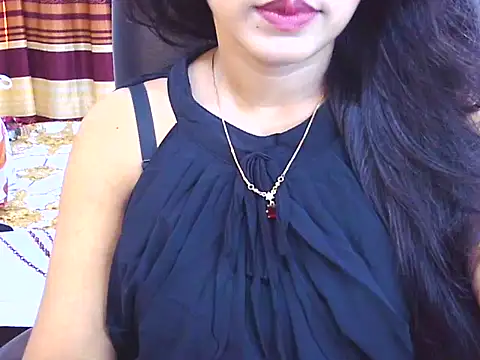 Noor_Zarin Adlı Modelin Web Kamerası Şovu