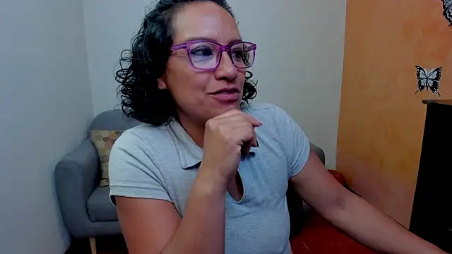 XXX chat uživo modela scarlet_wet