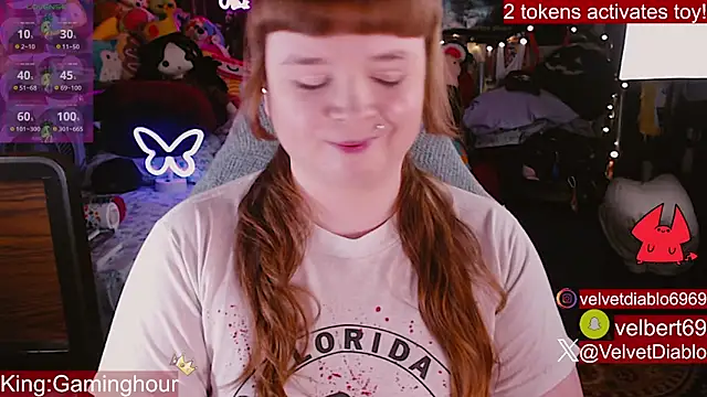 Chat XXX ao vivo de VelvetDiablo