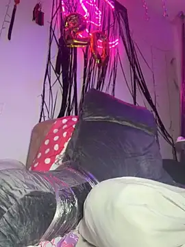 LunaGates' Live XXX Chat