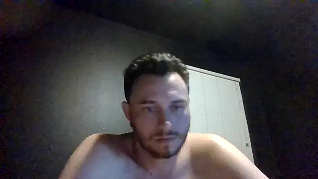 Tallhungcloudyyy's Webcam Show