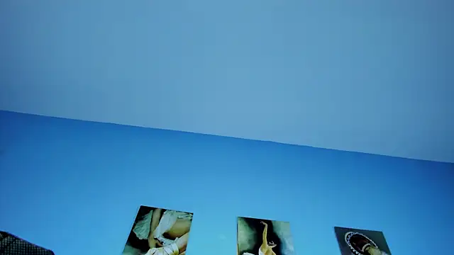 aura_verde's Live XXX Chat