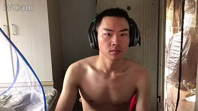 dyjdddttj Chat XXX live