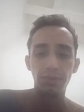 Leonardobrasil33 Webcam show