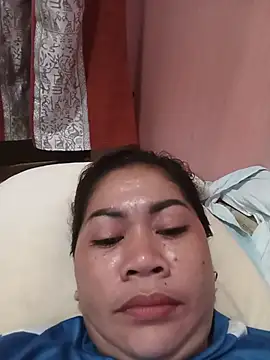 SweetChubbyMommy_02's Live XXX Chat