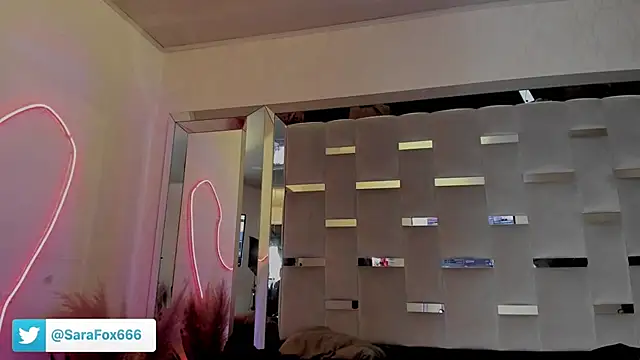 Chat XXX ao vivo de Sara_Foxx1
