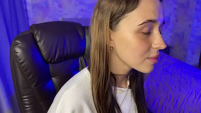 Tiana_Belle Show in webcam