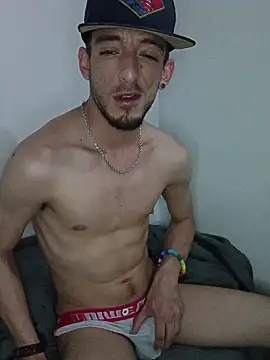 Meliodas97xxx Chat XXX in diretta