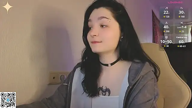 Chat +18 de Luna_Moon13 ao vivo