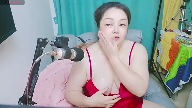 AngelwithEcupのライブXXXチャット
