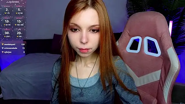 Star_Tarra's Live XXX Chat