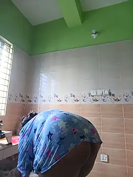 XXX chat uživo modela Papte-