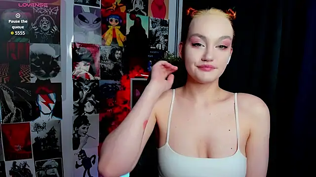 Ida_FaneStain élő XXX-chatje