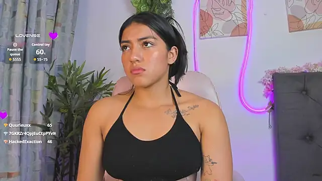 Chatroom XXX en direct de Quiinn_bx