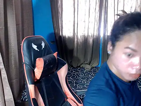TsCyberBigCock69 live XXX chat