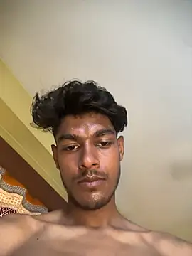 Show modela thecatfishh na web-kameri
