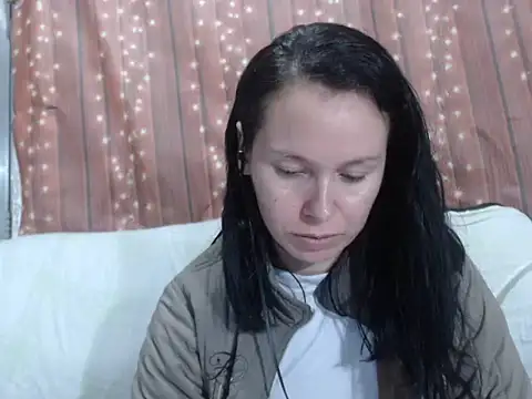 Venusluxodomme 现场XXX聊天