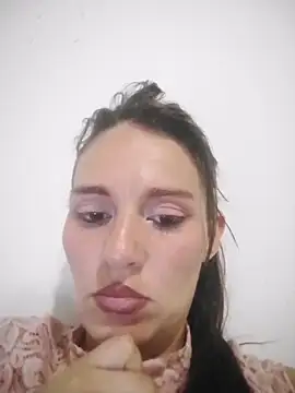 Bluee_lilith webcam show