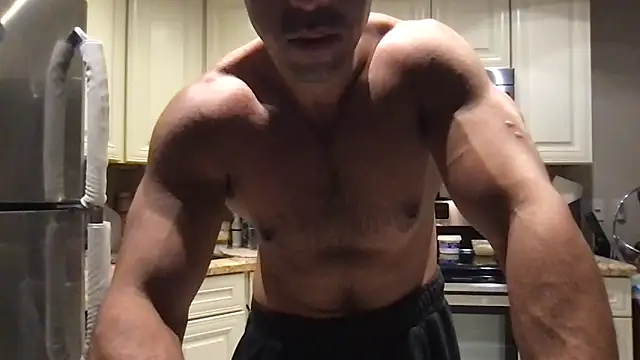 Chat +18 de BigGuyMuscle ao vivo