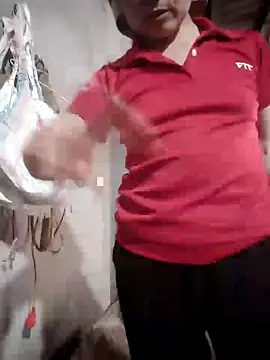 phlin1 Adlı Modelin Canlı XXX Sohbeti