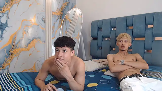 YOUNG_BOYS_HELL's Webcam Show