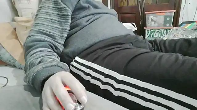 messi_syssy Pertunjukan Webcam
